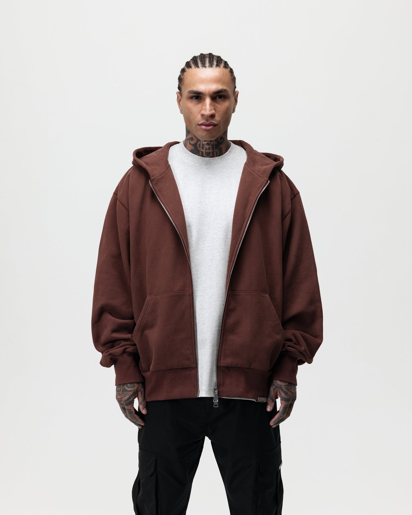 LUXURY ESSENTIALISM ZIP THROUGH HOODIE - VINTAGE WASHED CHOCOLATE