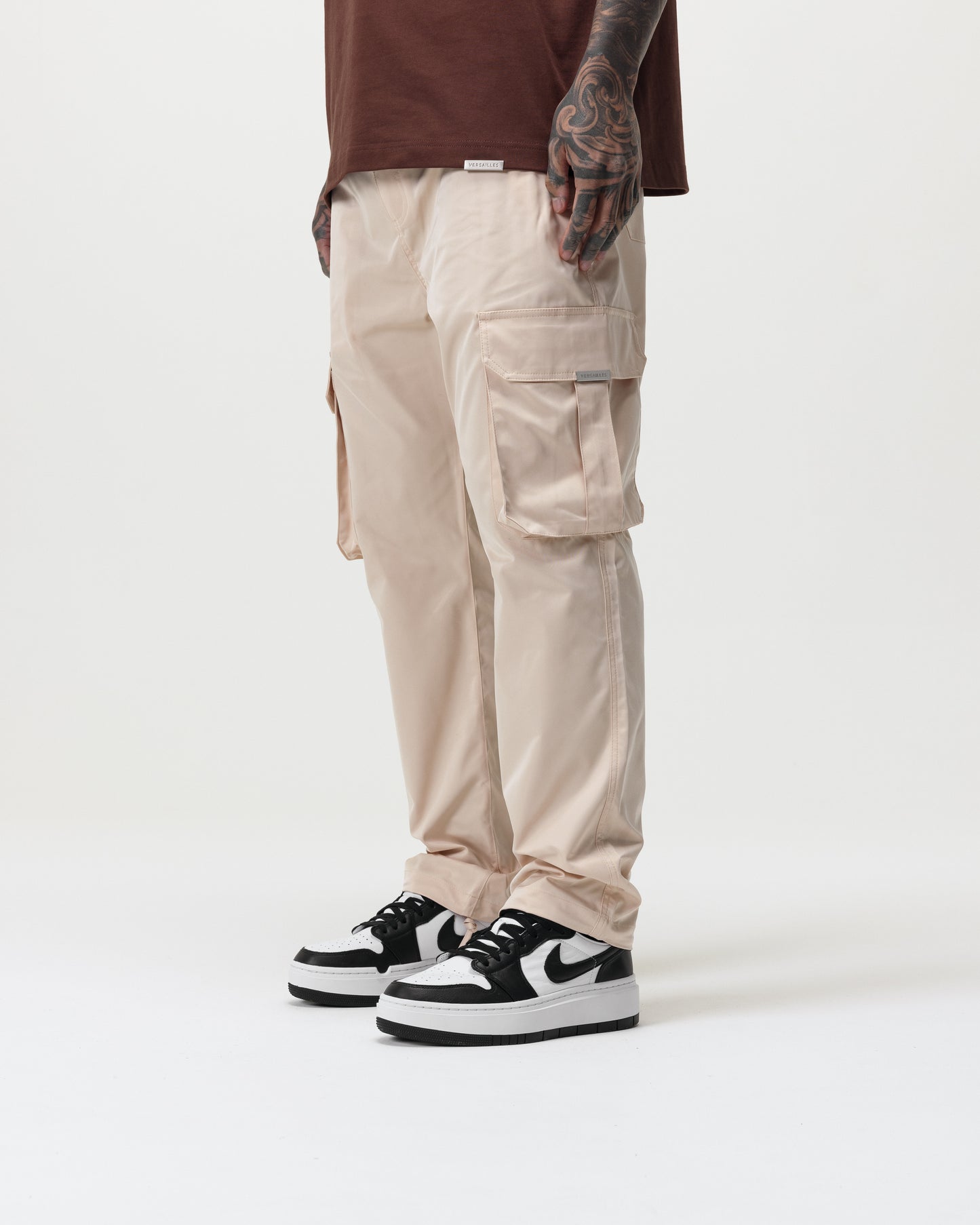 LUXURY ESSENTIALISM CARGOS - PEARLESCENT BEIGE
