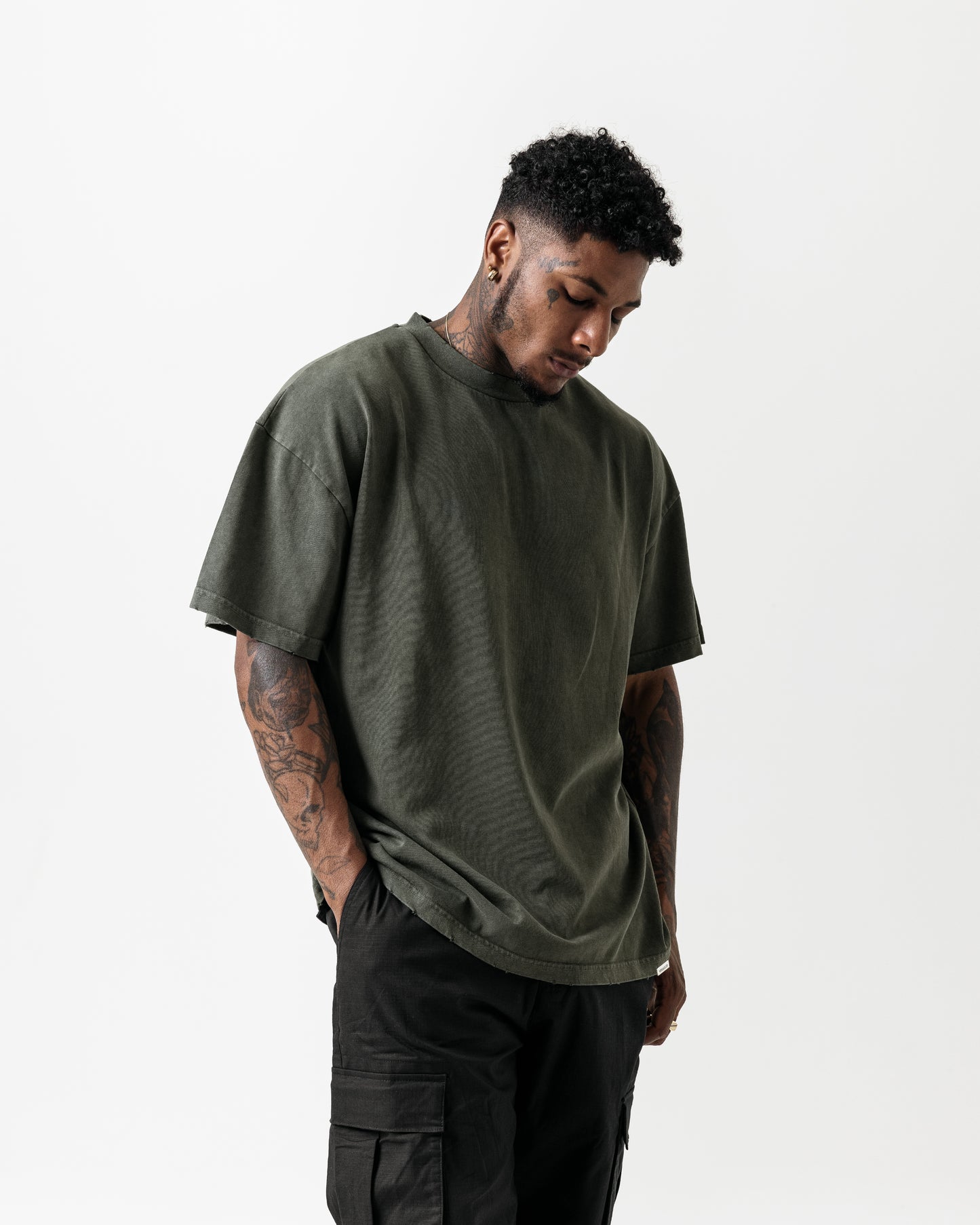 LUXURY ESSENTIALISM BLANKS - DISTRESSED KHAKI