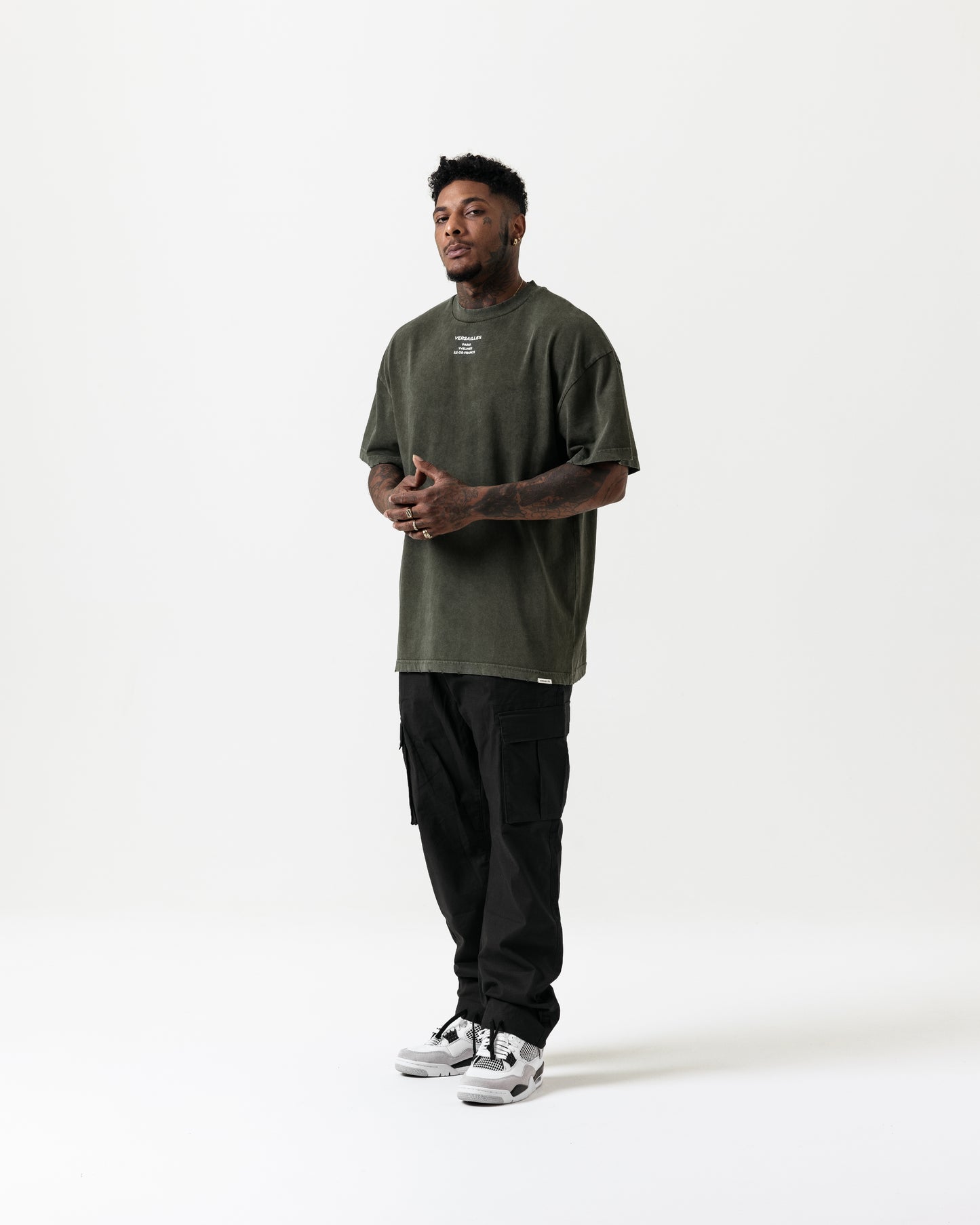 MINIMALISM SIGNATURE TEE - DISTRESSED KHAKI