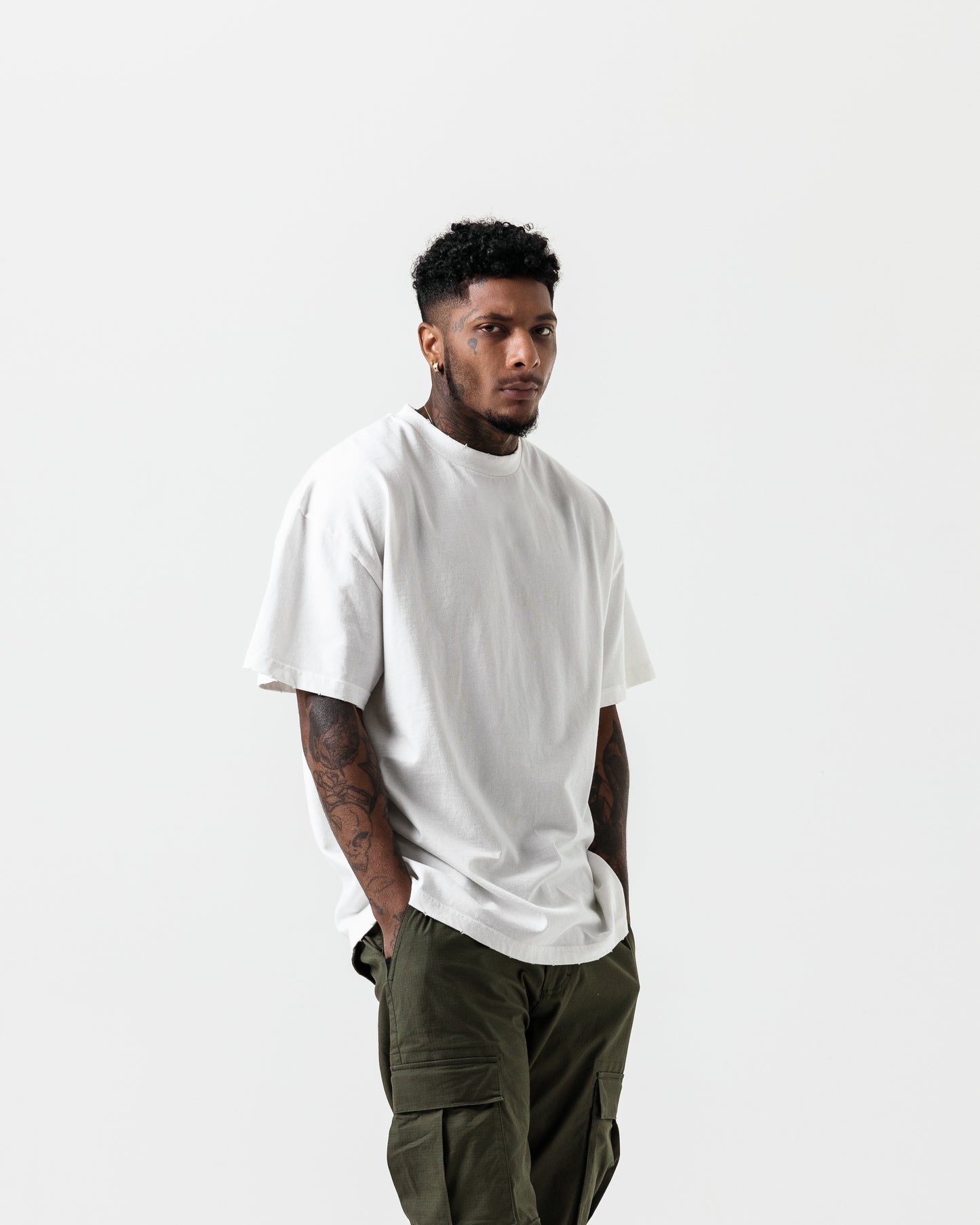 LUXURY ESSENTIALISM BLANKS - DISTRESSED OFF WHITE