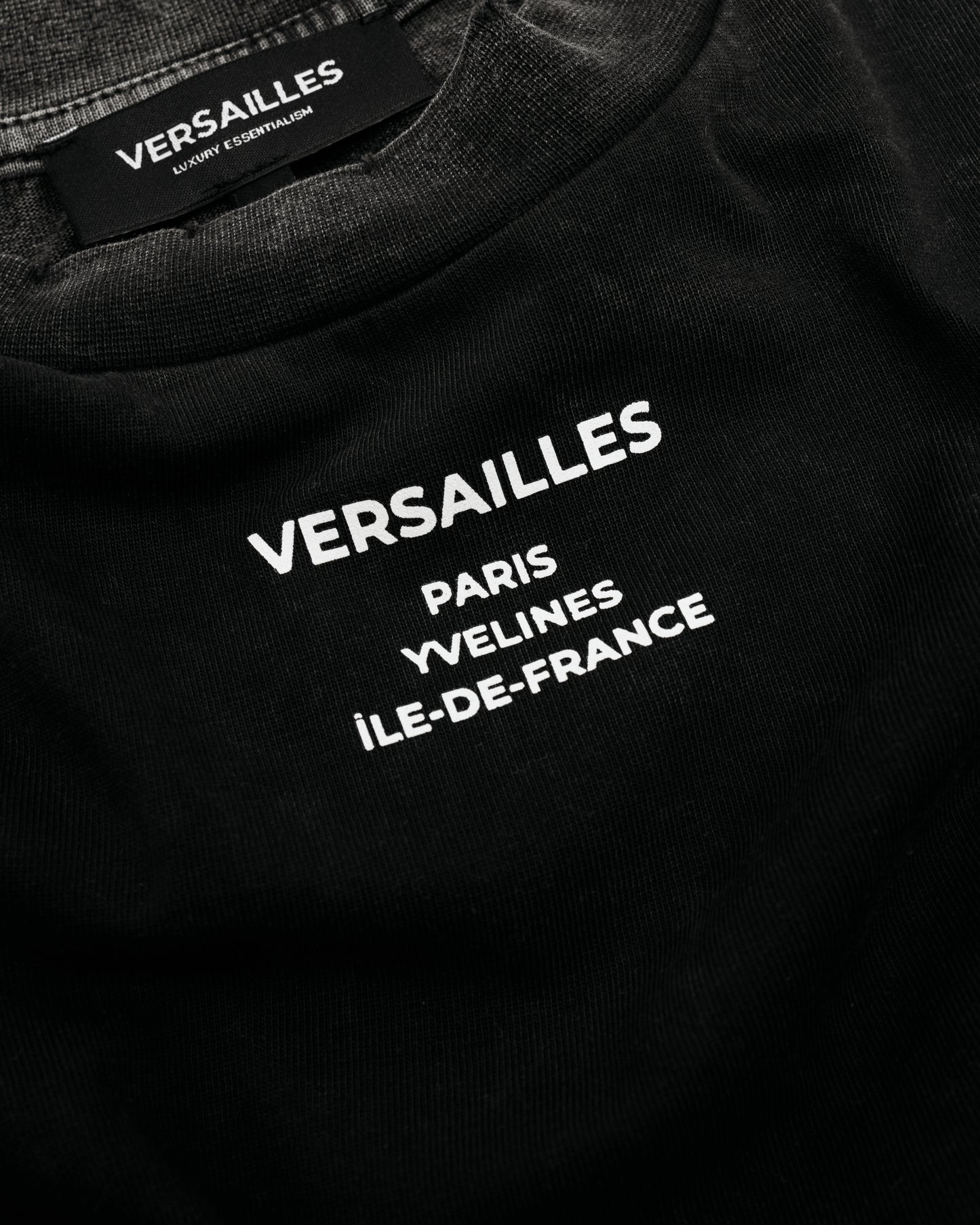 MINIMALISM SIGNATURE TEE - DISTRESSED WASHED BLACK SAMPLE