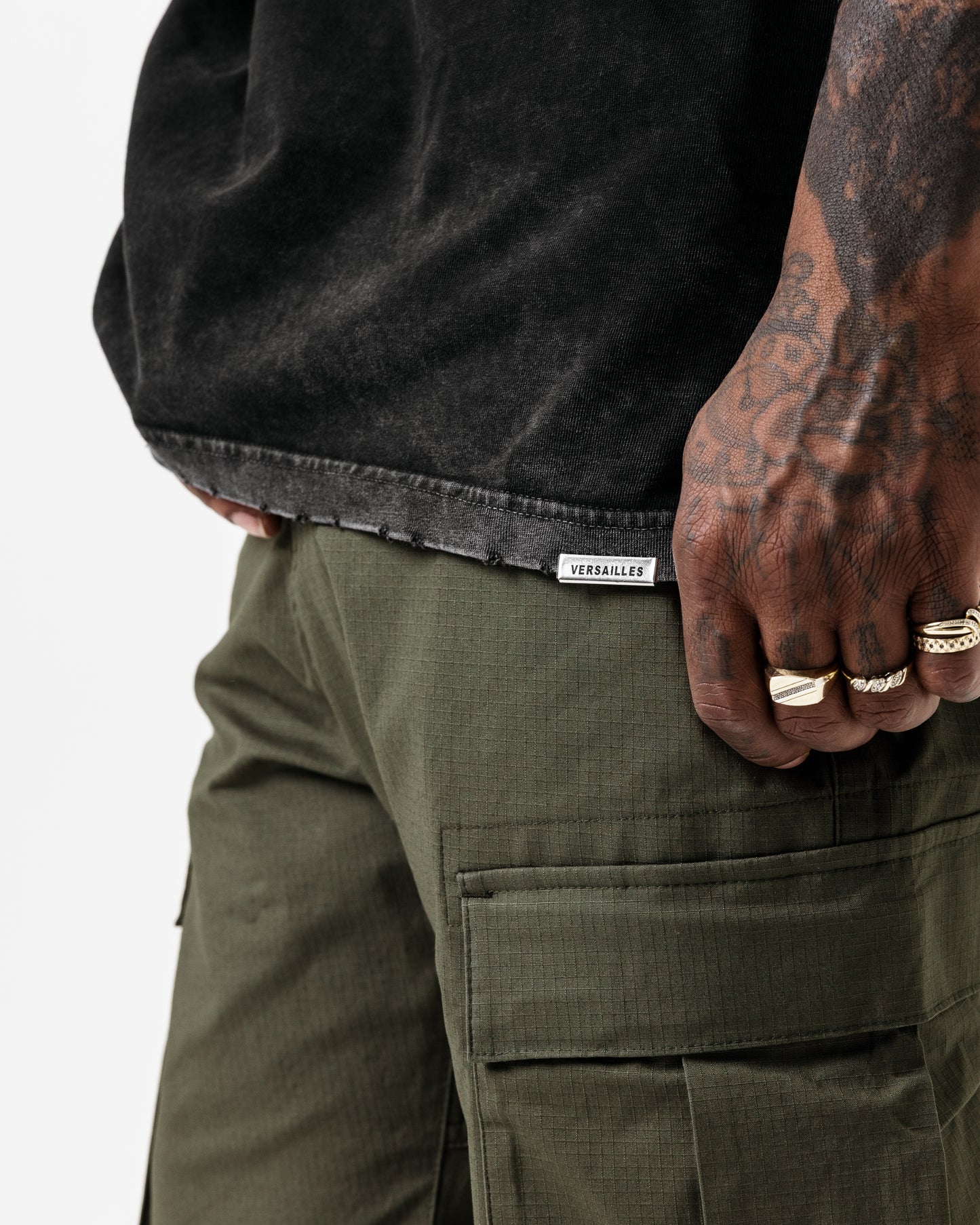 LUXURY ESSENTIALISM BLANKS - DISTRESSED/WASHED BLACK