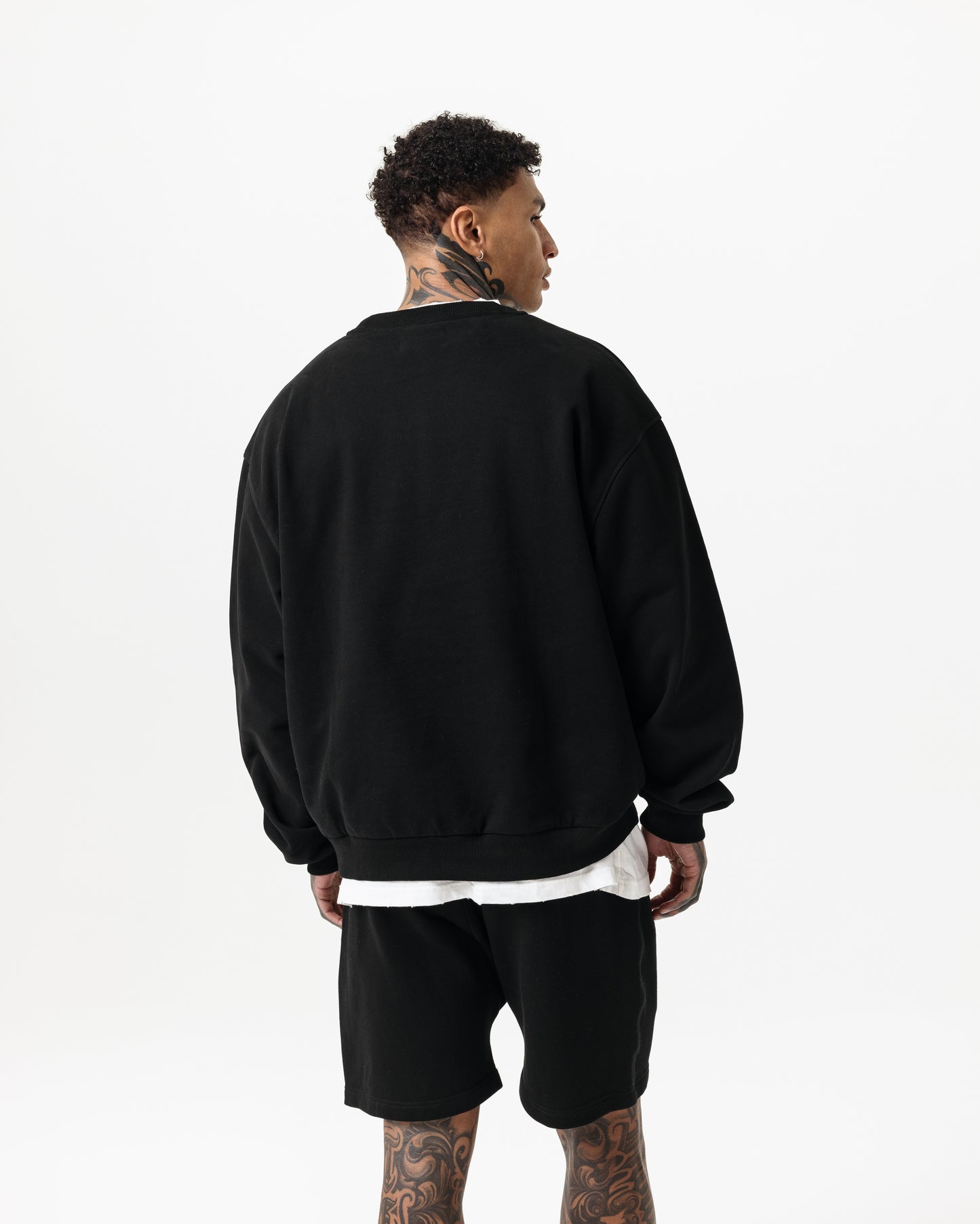 LUXURY ESSENTIALISM SWEATSHIRT - SOLID BLACK