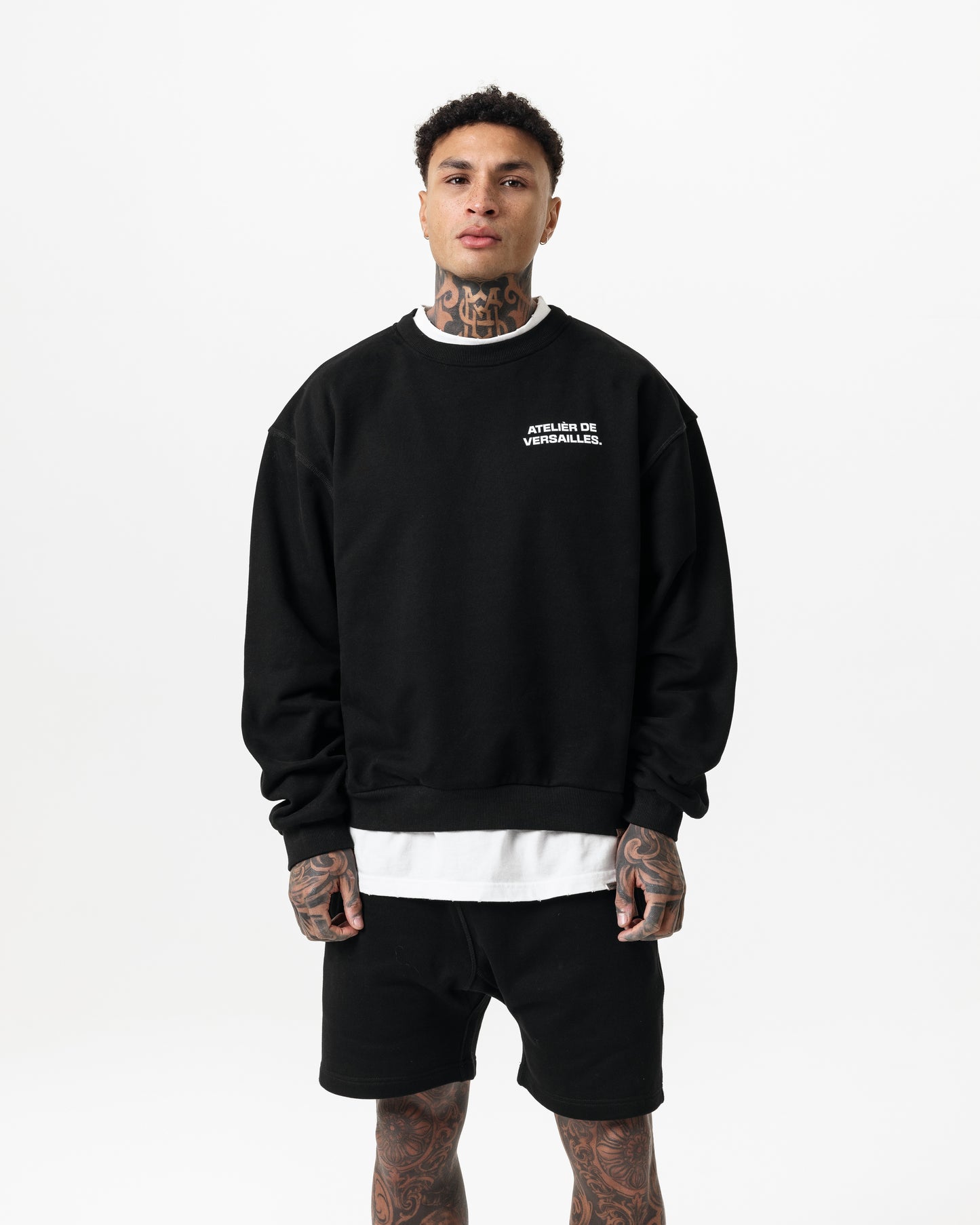 ATELIÉR DE VERSAILLES SWEATSHIRT - SOLID BLACK