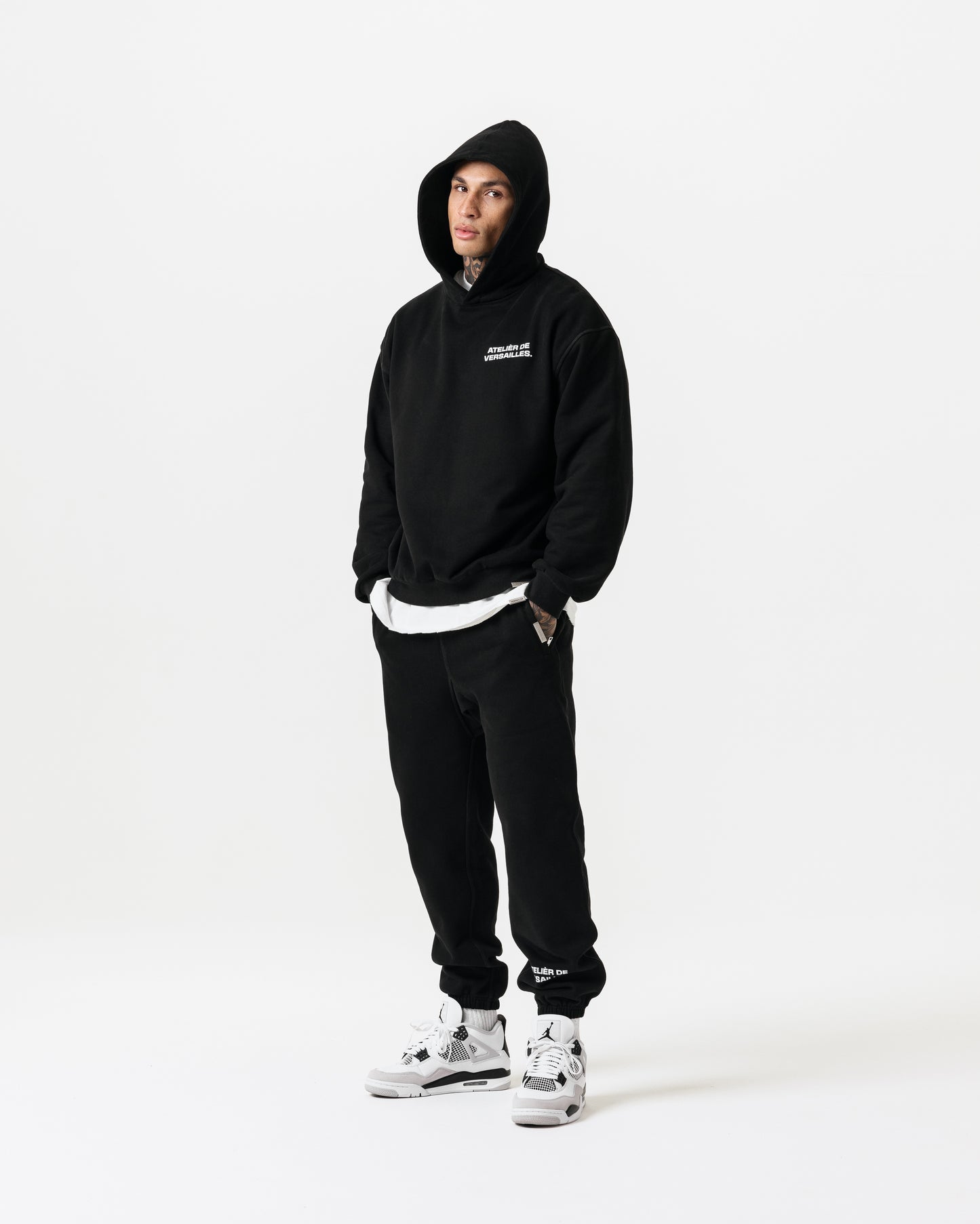 ATELIÉR DE VERSAILLES SWEATPANTS - SOLID BLACK